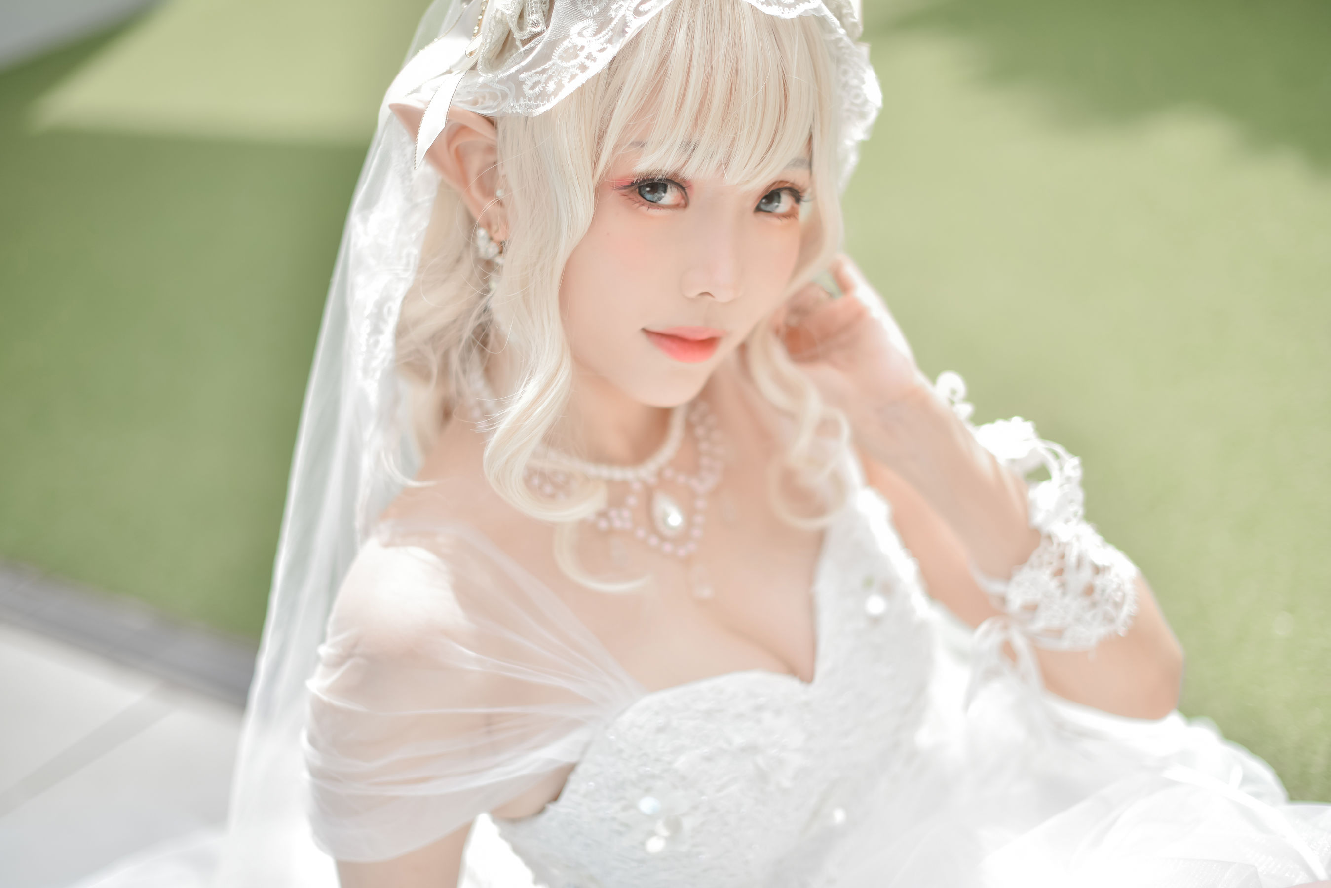 [福利COS] Ely_eee(ElyEE子) - Bride & Lingerie/(65P)