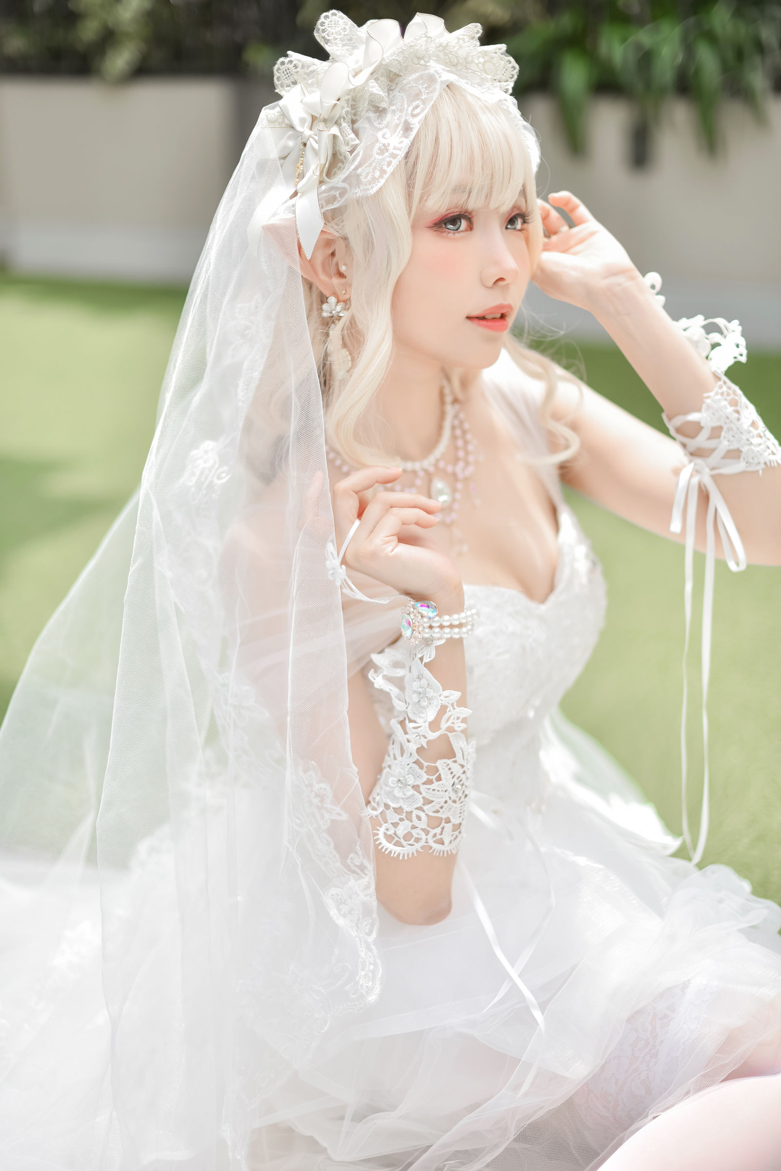 [福利COS] Ely_eee(ElyEE子) - Bride & Lingerie/(65P)