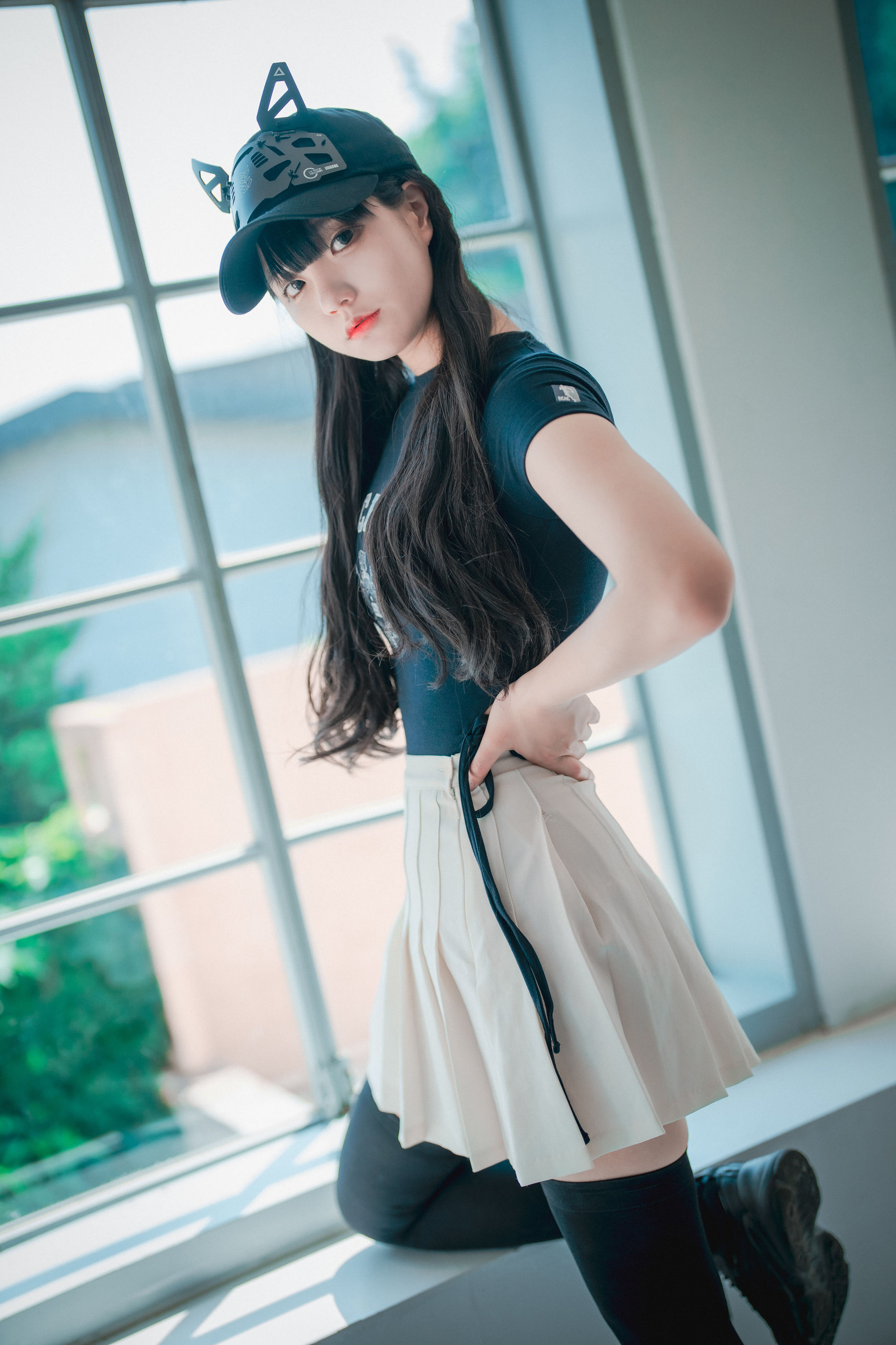 [DJAWA]  Jeong Jenny - Classic Athletic Girl in Navy Blue/(71P)