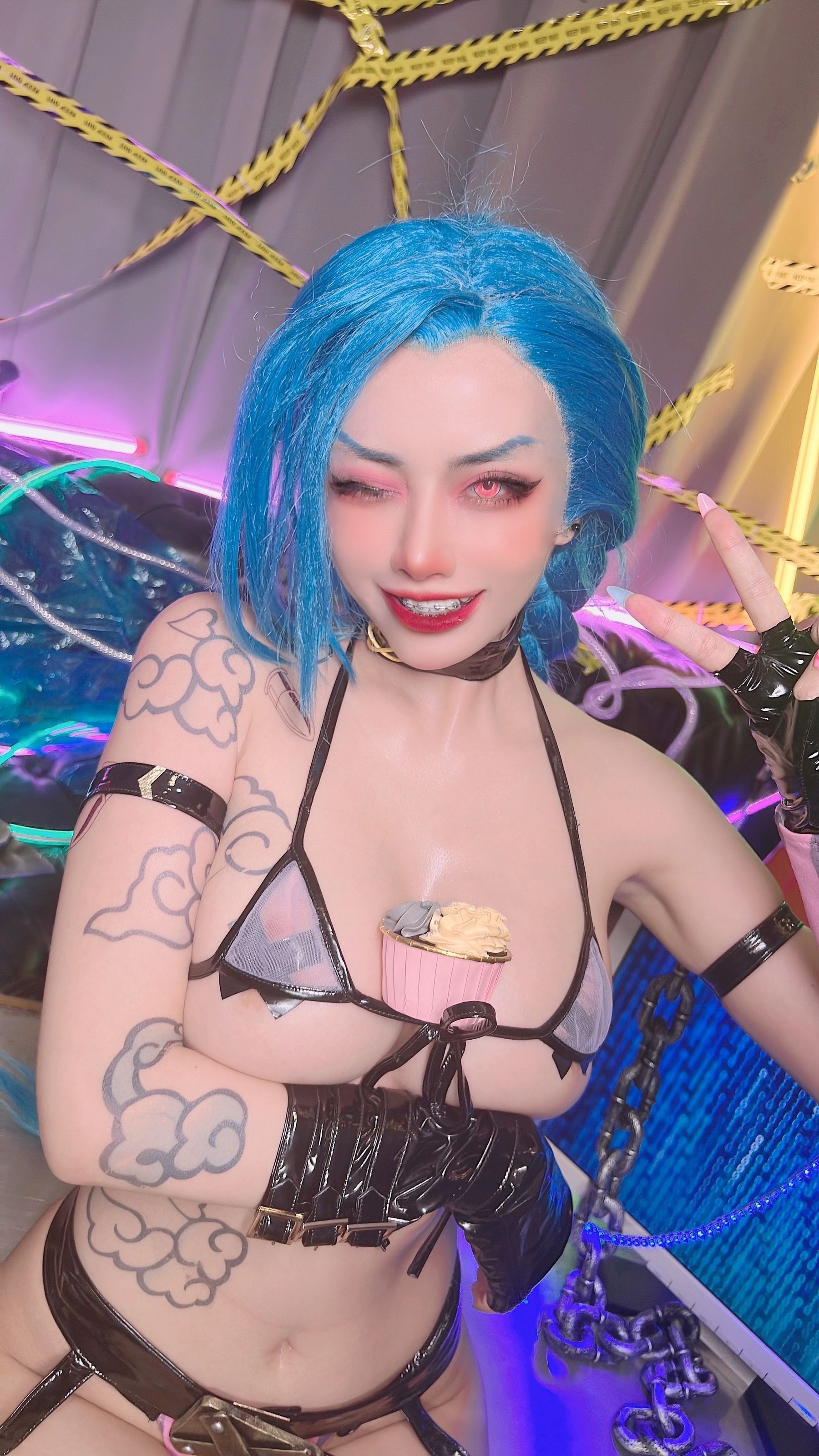 [福利COS] 日本性感萝莉Byoru - Jinx/(30P)