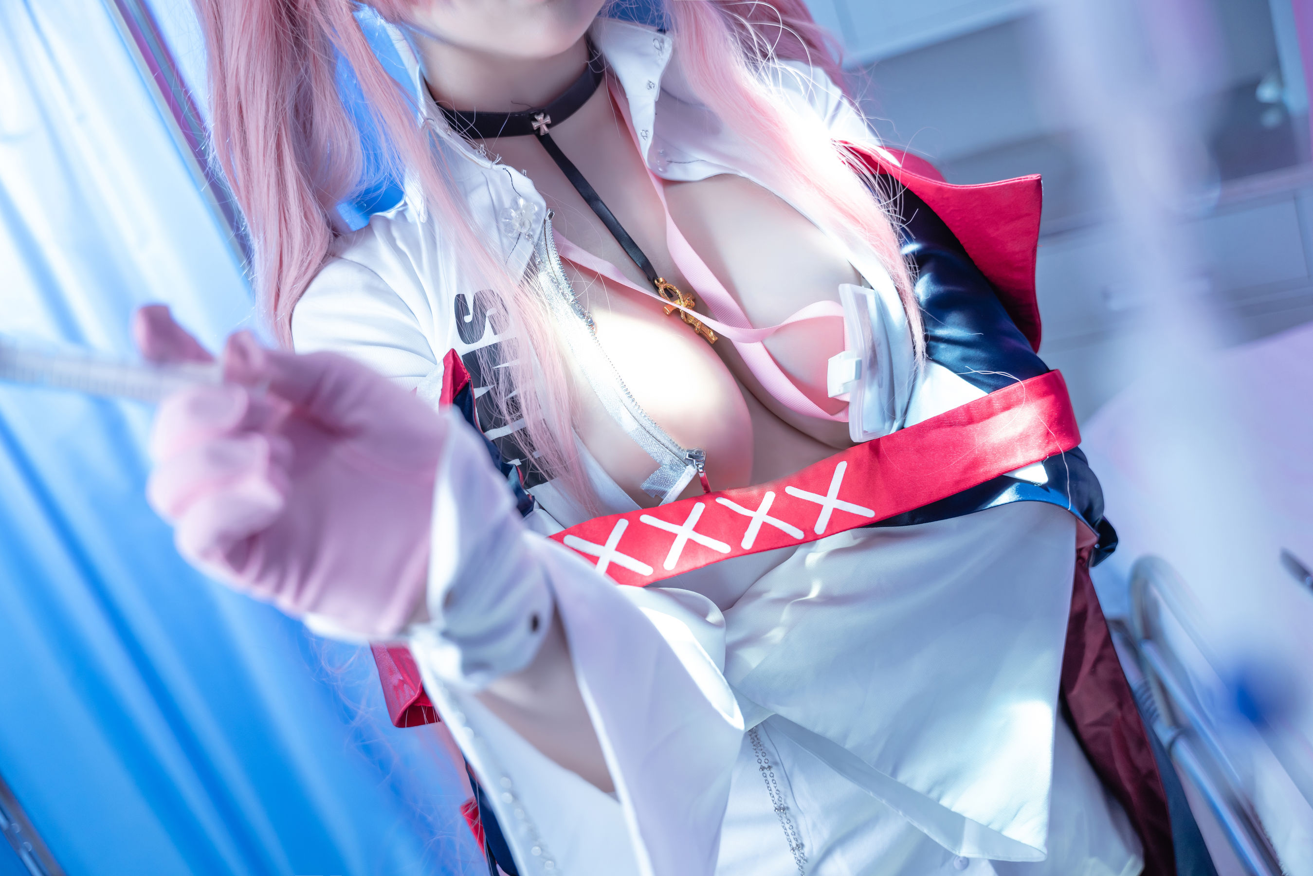 [福利COS] Shiroi_白井茶茶 - 碧蓝航线 英仙座护士/(39P)