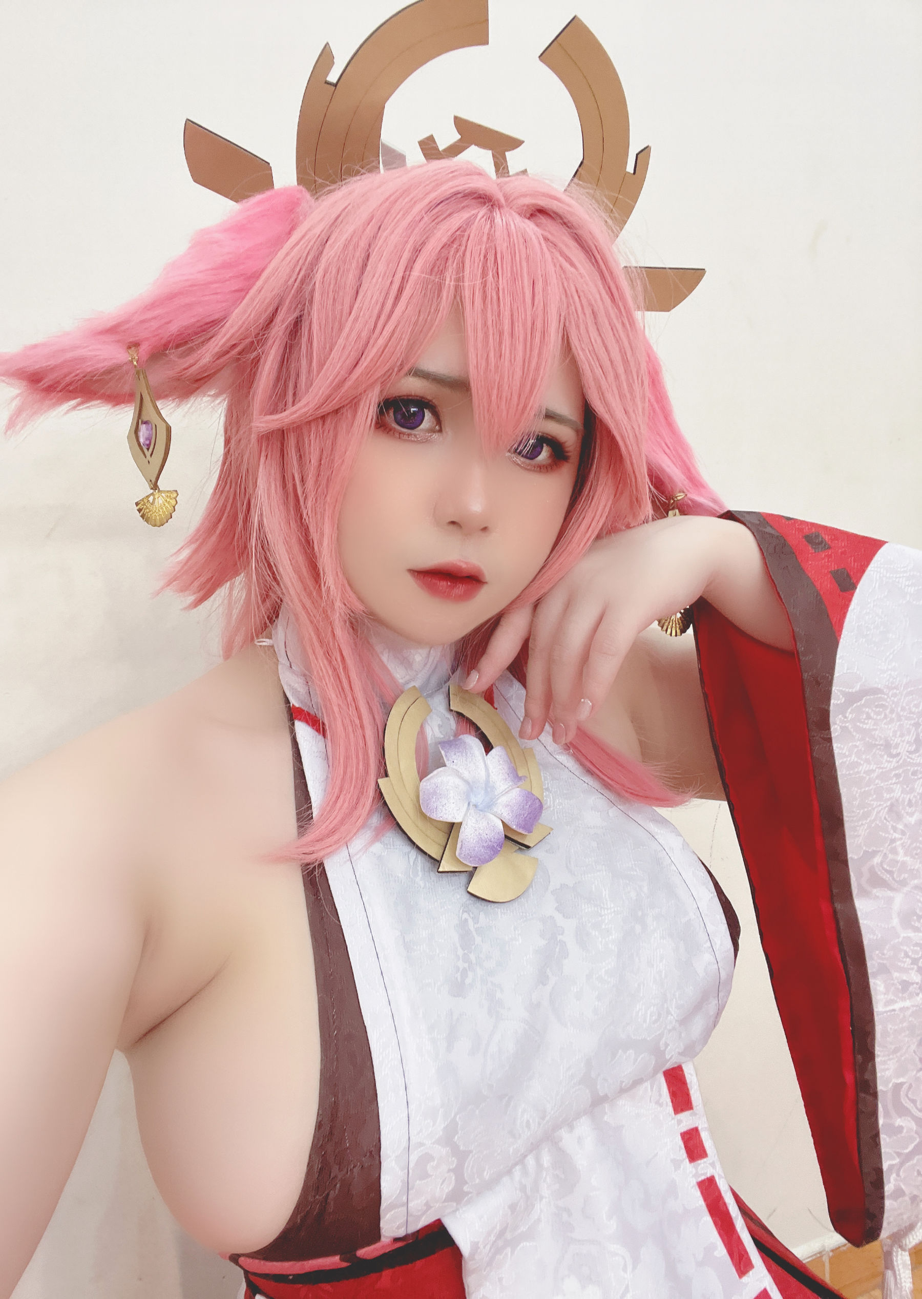 [福利COS] Uy Uy - Yae Miko/(51P)